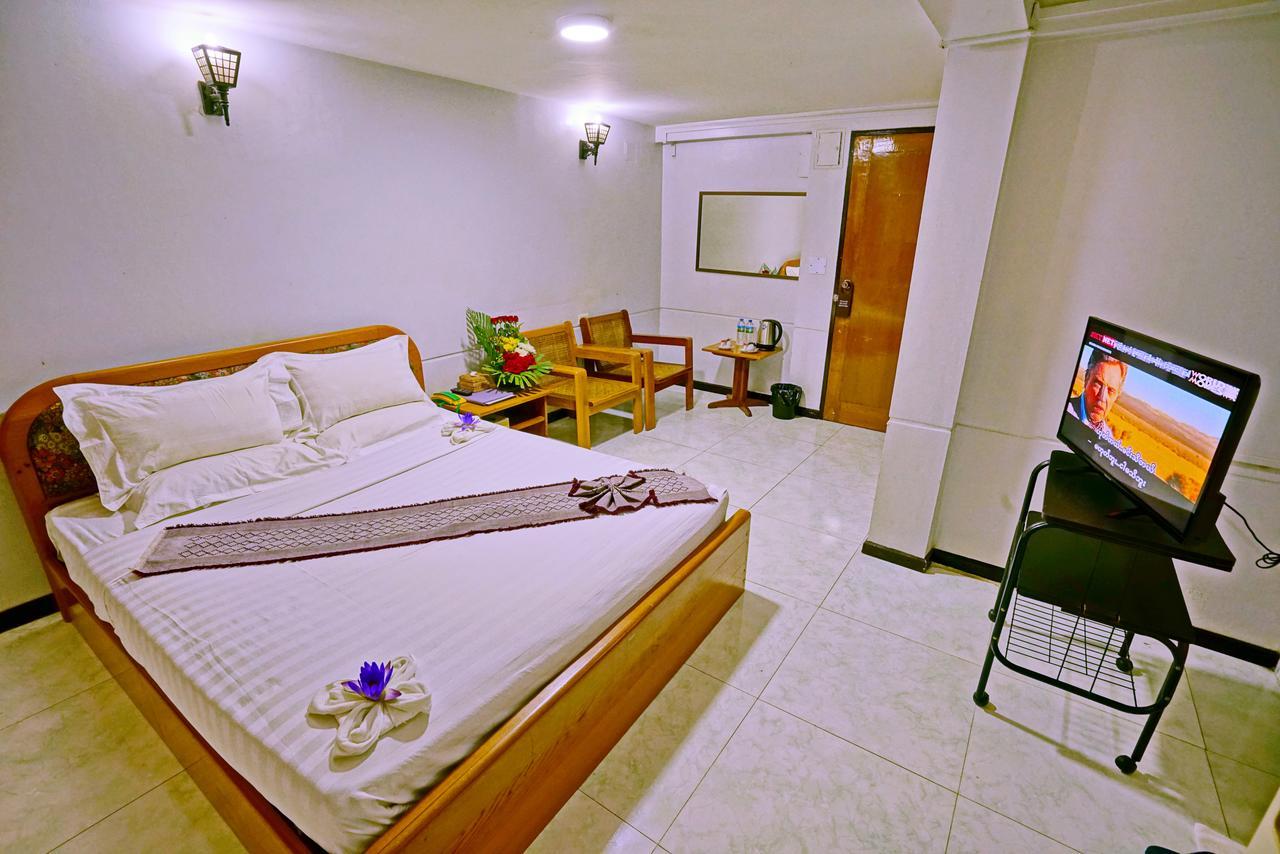 Taim Phyu Hotel Мандалай Екстер'єр фото