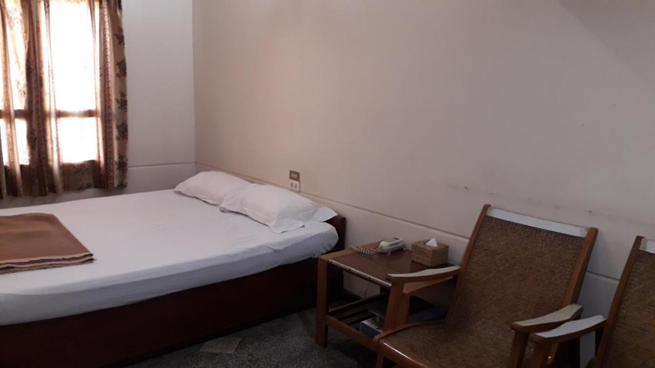 Taim Phyu Hotel Мандалай Екстер'єр фото
