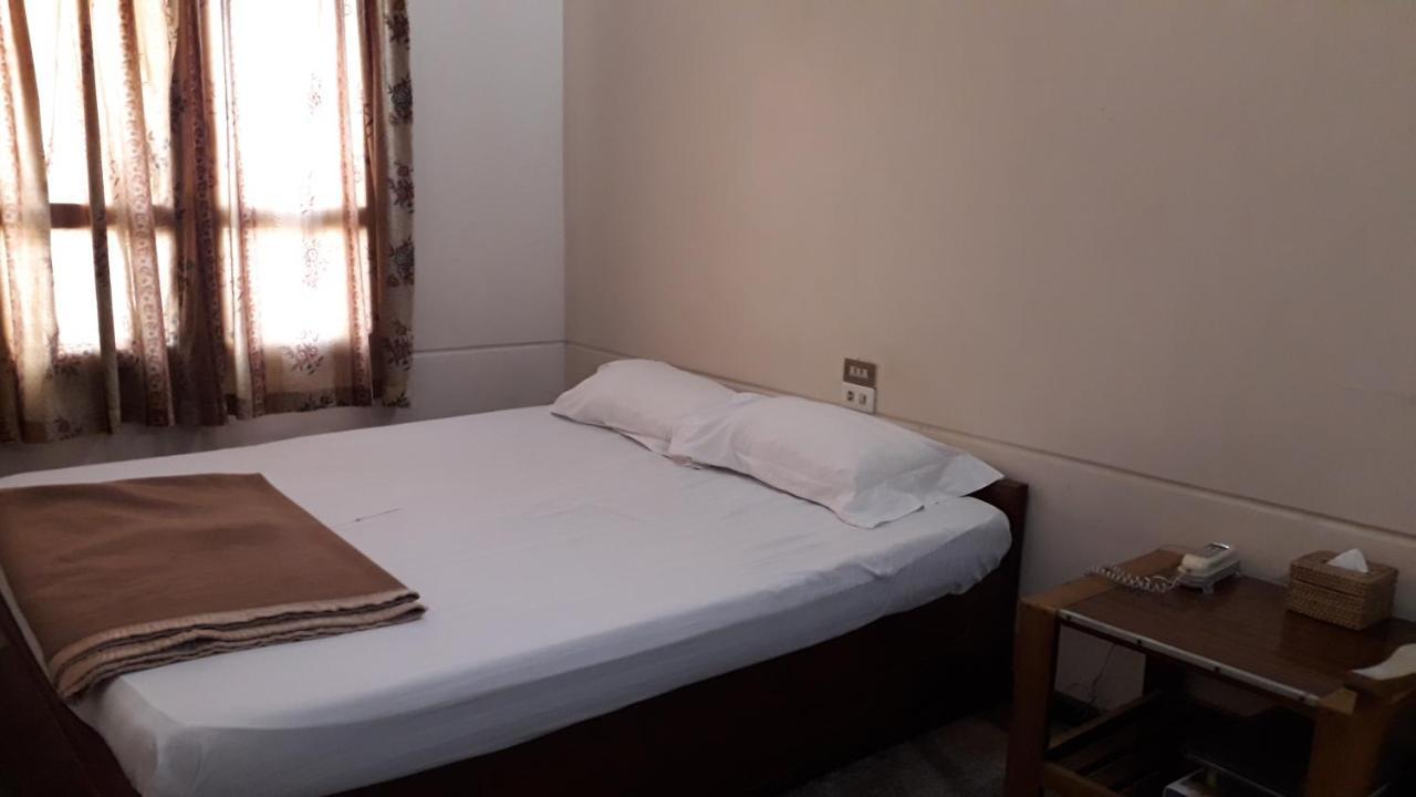 Taim Phyu Hotel Мандалай Екстер'єр фото