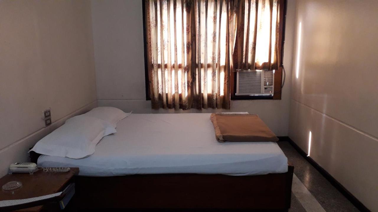 Taim Phyu Hotel Мандалай Екстер'єр фото
