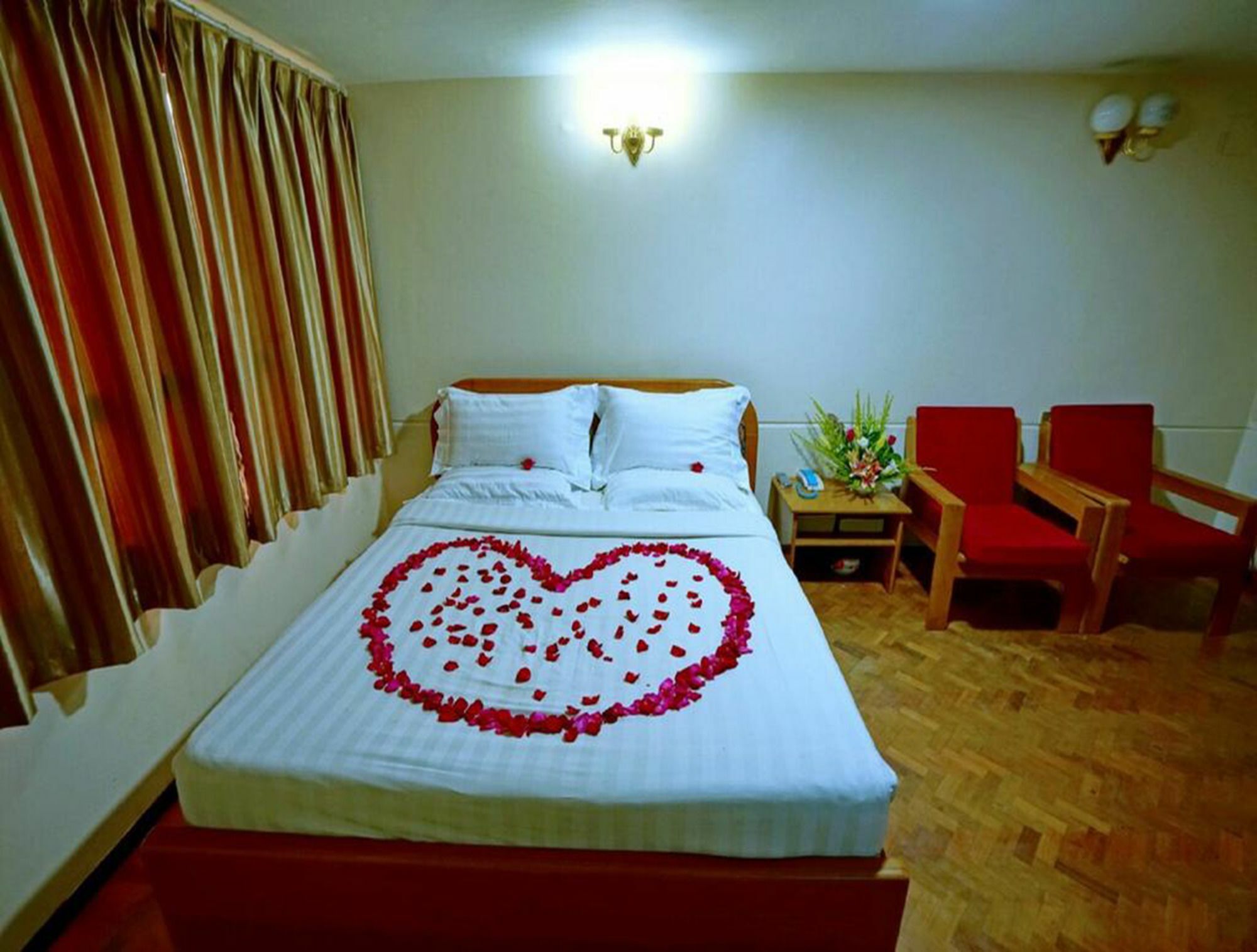 Taim Phyu Hotel Мандалай Екстер'єр фото